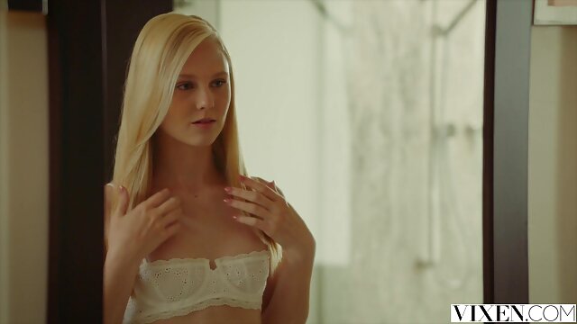 Vidéo Babes.com filme porno vierge - AMIS AVEC AVANTAGES - Kayden Kross, Stoya
