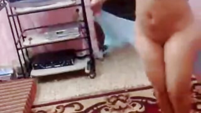 Vidéo Lesbiennes cracher porno fille arabe vierge et lécher
